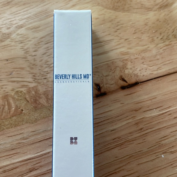 New in box unopen packaging Beverly Hills MD Thick & Full Brow Enhancing Serum - Picture 3 of 6